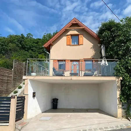 Apartment Panorama *