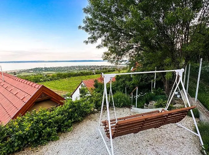 Panorama Lägenhet Csopak